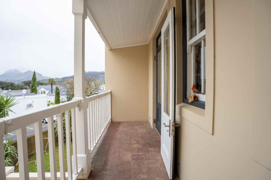 To Let 2 Bedroom Property for Rent in Franschhoek Western Cape